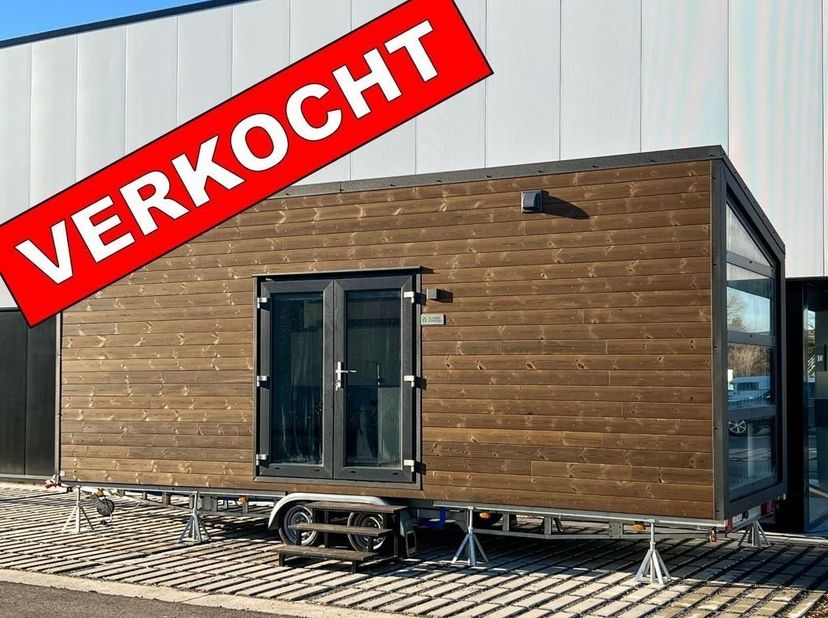 Zéér mooi afgewerkt Tiny House. Kan dienst doen als mobiel kantoor of als woonst. UItgerust met een volledig ingerichte badkamer en keuken. Kom zeker